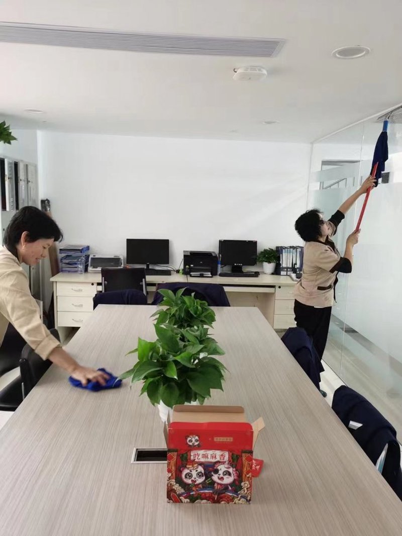 公司保洁行业的新趋势与挑战